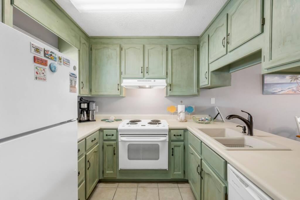 New! Steps To White Sand Beaches! Pool & Grill! 2Br 2Ba Panama City Beach Dış mekan fotoğraf
