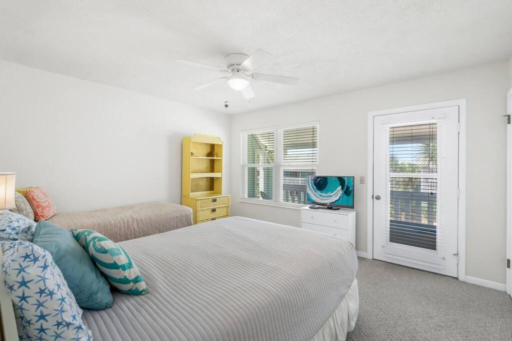 New! Steps To White Sand Beaches! Pool & Grill! 2Br 2Ba Panama City Beach Dış mekan fotoğraf