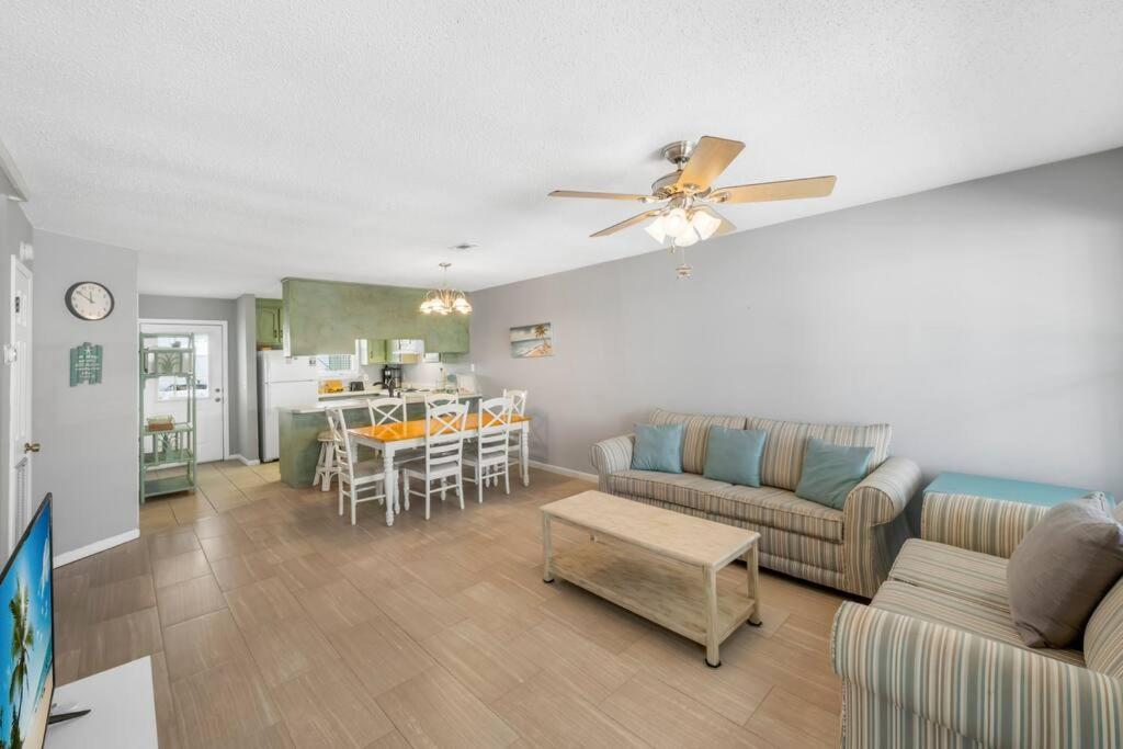New! Steps To White Sand Beaches! Pool & Grill! 2Br 2Ba Panama City Beach Dış mekan fotoğraf